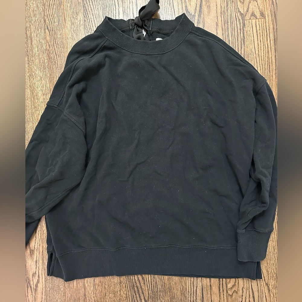 Aerie bow crewneck
